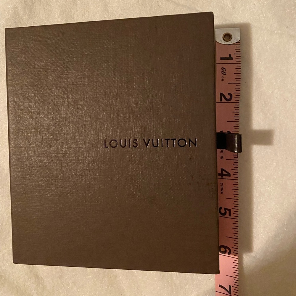 Louis Vuitton slide box